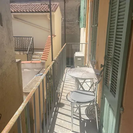 Maison De T2 Clim, Terrasse, Arenes * Nimes