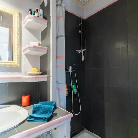 Petite Maison De Avec Cour Privee & Clim Pres Arenes Maisoncarreeconciergerie Feriehus Nîmes